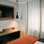 Hotel Juststay &