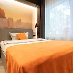 Juststay & Hotel