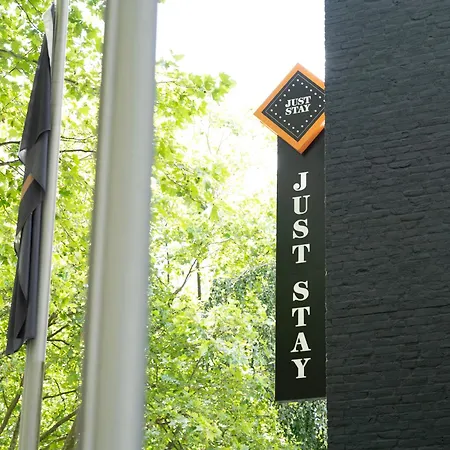 Szálloda Juststay & 3*