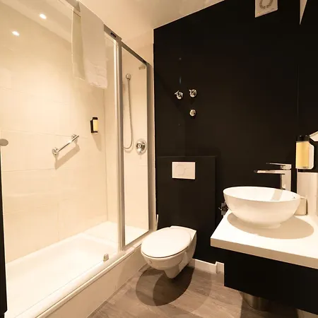 Szálloda Juststay & 3*