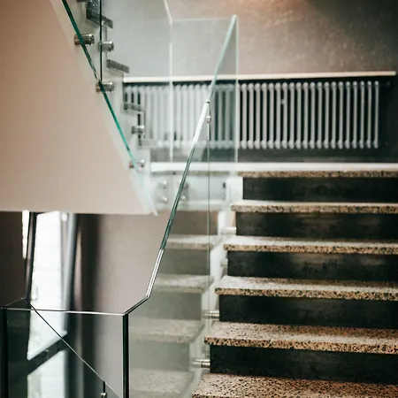 Juststay & Szálloda Ratingen