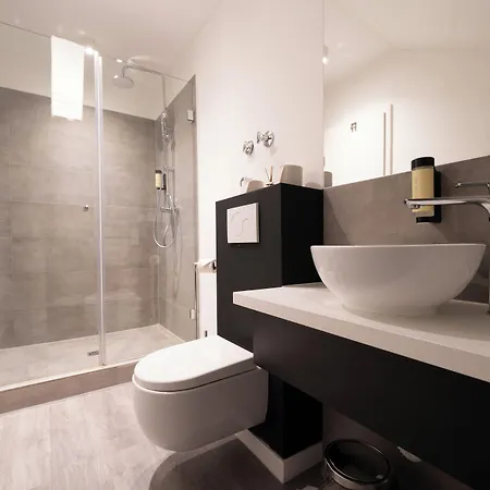 Juststay & Hotel Ratingen