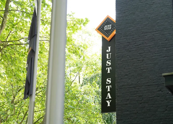 Szálloda Juststay & 3*